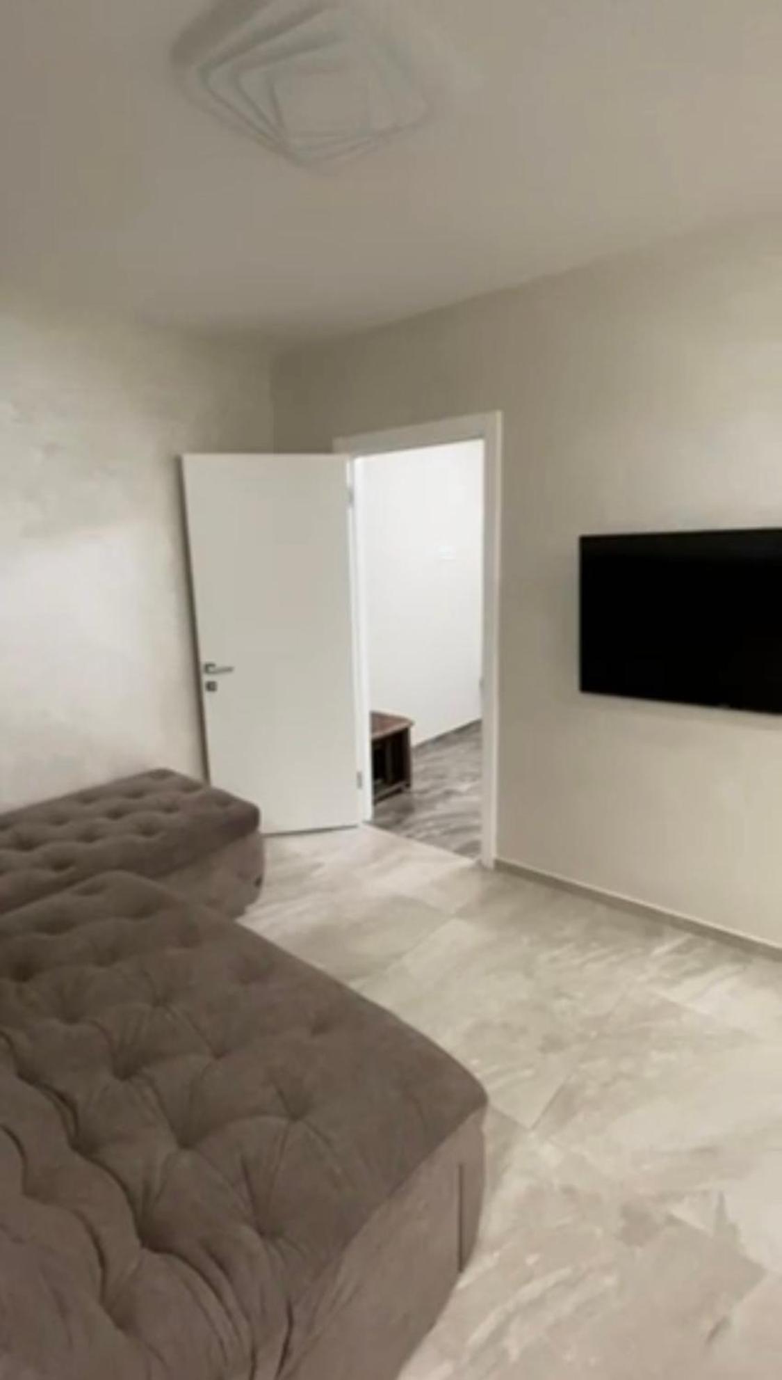 Apartment New Building In Center Dnipro Ngoại thất bức ảnh
